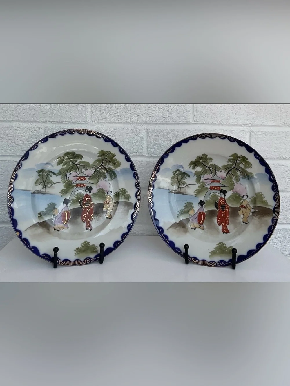 Pair Vintage Japan Hand Painted Geisha Plates Cobalt Blue Gold Gilt 8.25”